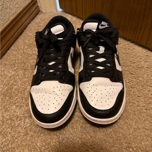 Nike Women’s Dunks